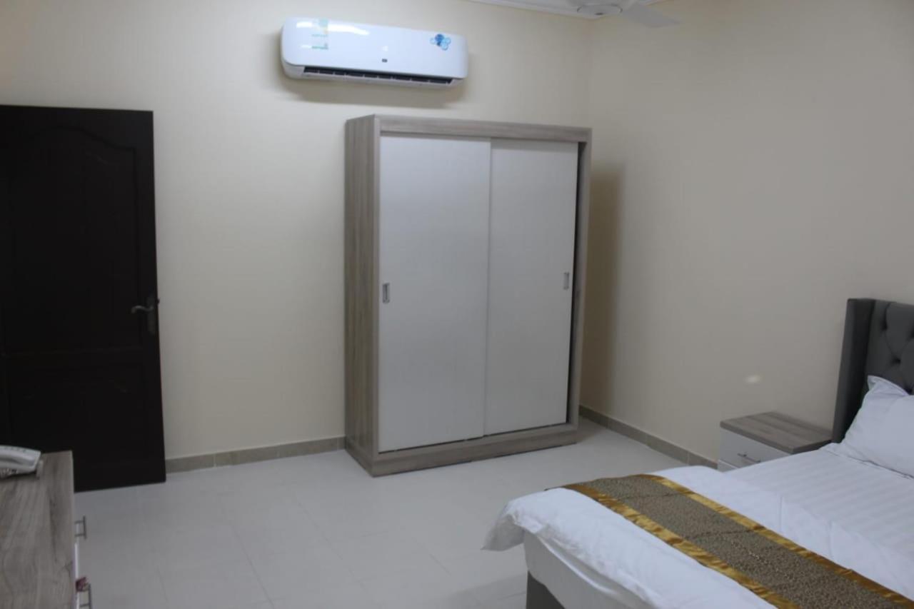 زائر الفخامه للشقق المفروشه2 Appartement *